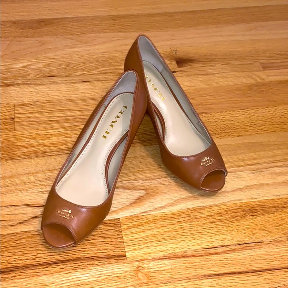 Coach Wedge Sandals - Picture 1 of 5